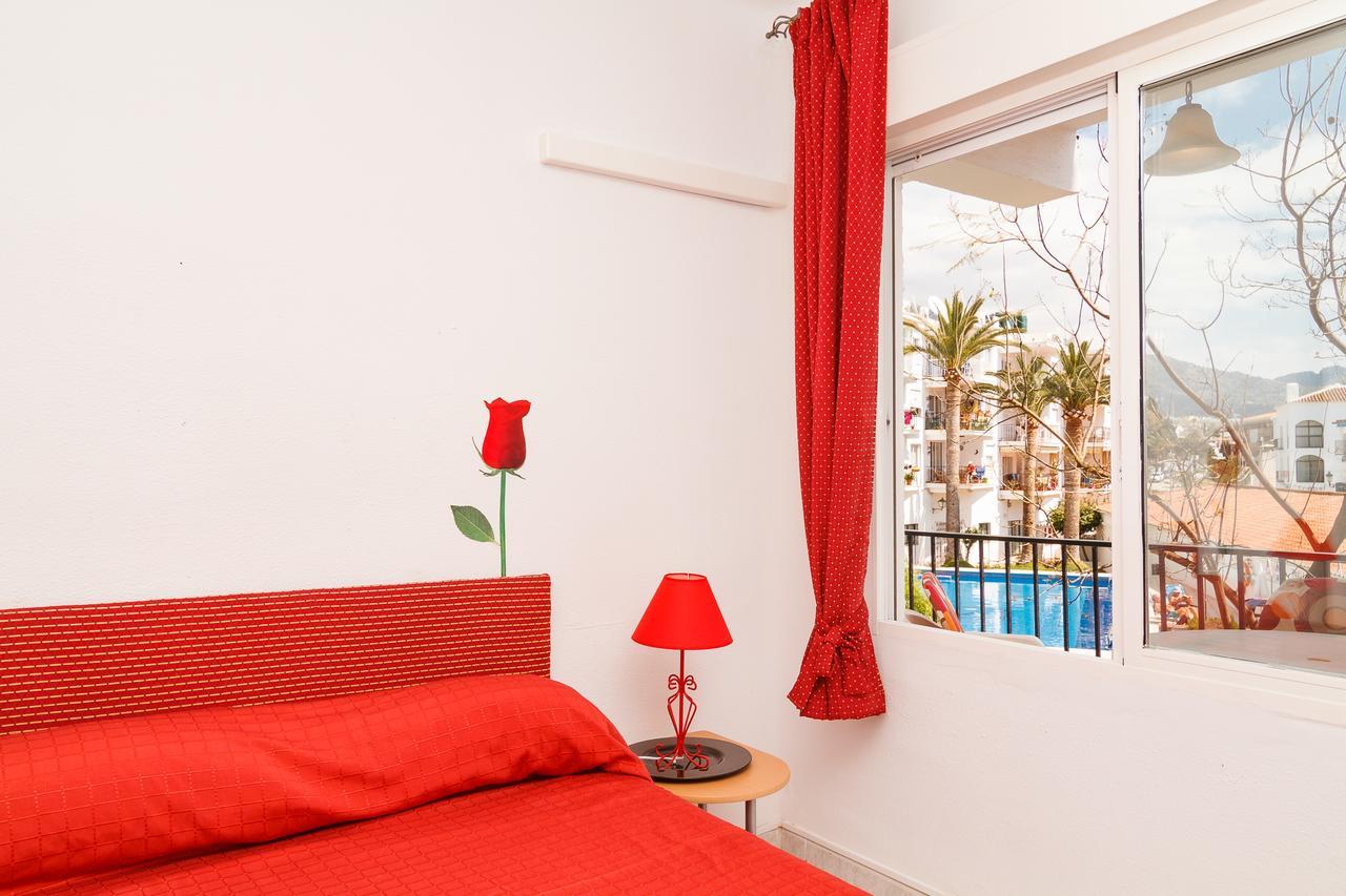 Coronado 116 Apartments Casasol เนร์คา ภายนอก รูปภาพ